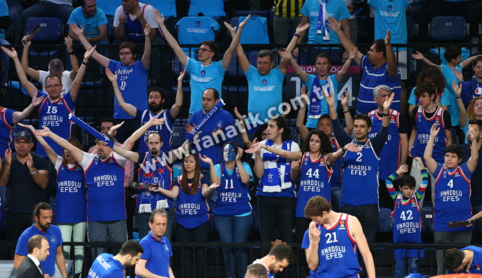 Anadolu Efes - Barcelona Lassa maçından ekrana yansımayanlar