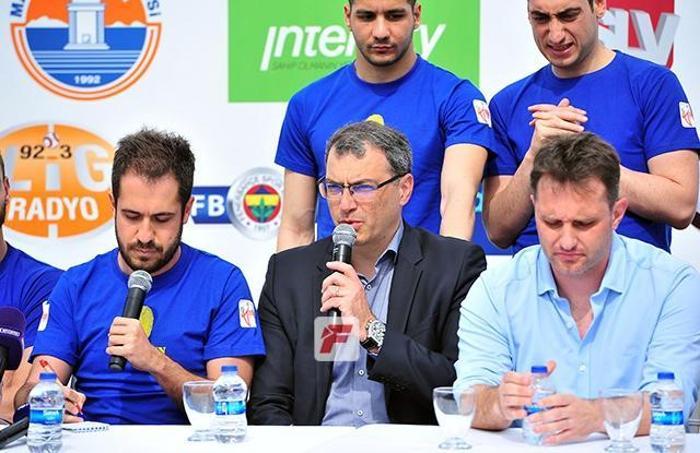 Fenerbahçeli Soldado ve Dirar tenis oynadı Otizme dikkati çekti