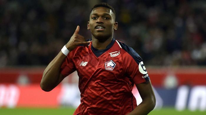 33-Rafael Leao