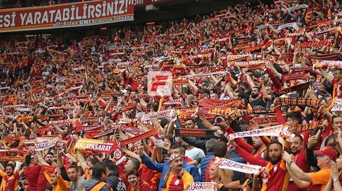 Galatasaray - Beşiktaş derbisinden ekrana yansımayanlar
