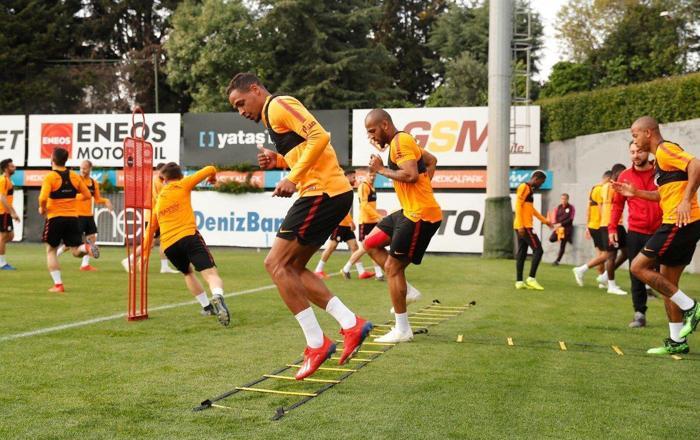 Fatih Terimden sürpriz tercih... Beşiktaş derbisi öncesi kadro dışı
