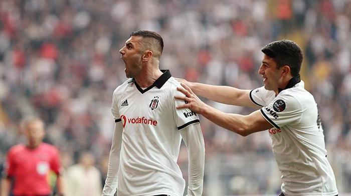 BURAK, ŞOVA DEVAM EDiYOR