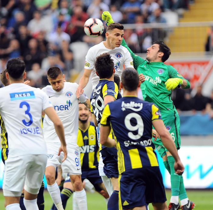 Gecenin sorusu (Serkan Akcan)