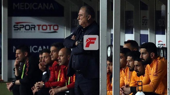 Konyaspor - Galatasaray maçından ekrana yansımayanlar