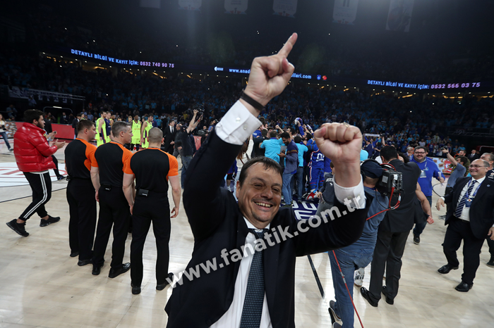 Anadolu Efes - Barcelona Lassa maçından ekrana yansımayanlar