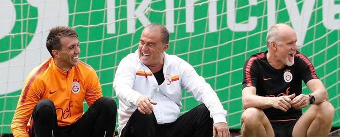 Fatih Terimden sürpriz tercih... Beşiktaş derbisi öncesi kadro dışı