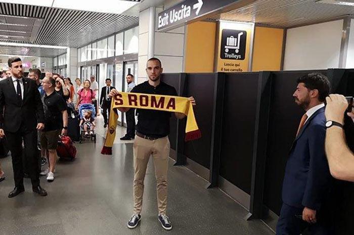 Pau Lopez
