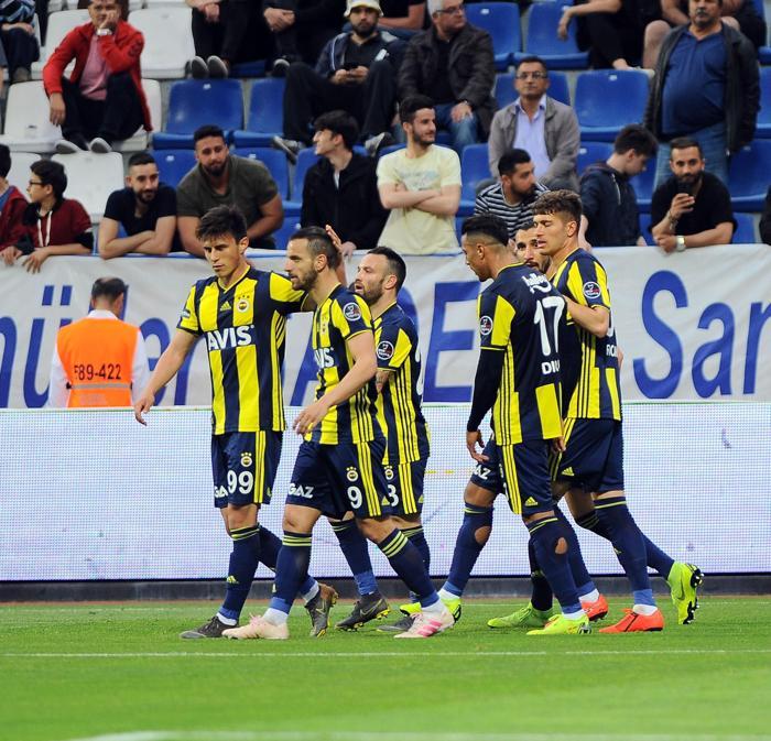 Kırmızıyı atladı (Deniz Çoban)