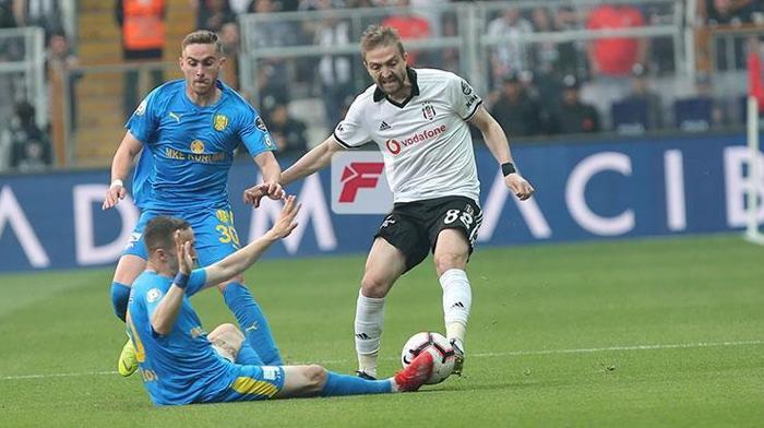 Beşiktaş - Ankaragücü maçından ekrana yansımayanlar