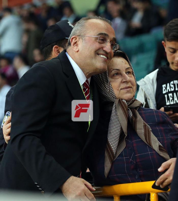 Konyaspor - Galatasaray maçından ekrana yansımayanlar