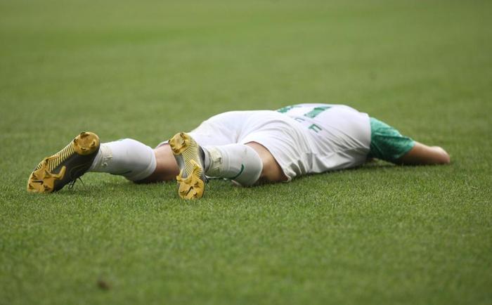 Bursaspor taraftarı çıldırdı Futbolculara sert tepki