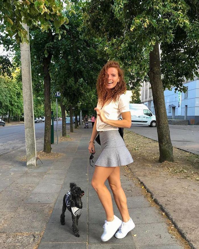 Güzel spiker Dalia Belickaite Fenerbahçe maçına damga vurdu