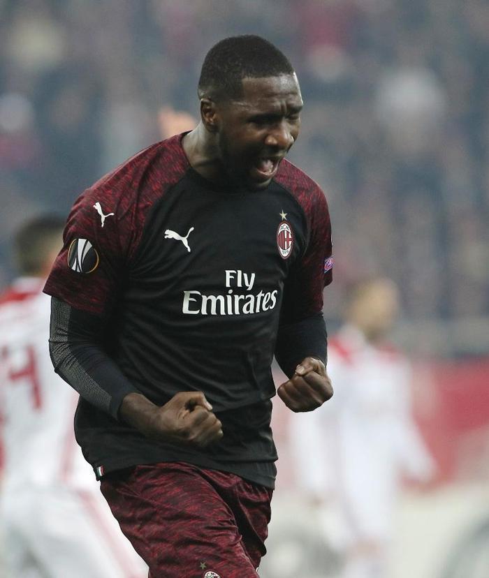 Cristian Zapata Fenerbahçeye hazır