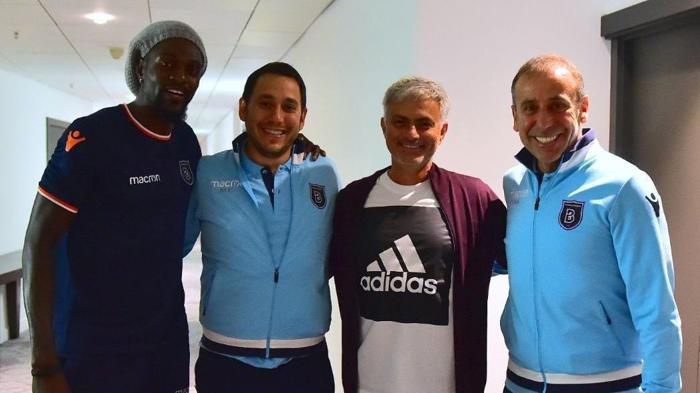 Mourinho, Ronaldoyu hat-trick yapmasına rağmen azarladı