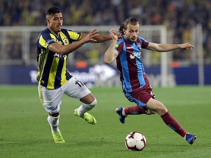 Fanatik yazarlarının Fenerbahçe - Trabzonspor maçı yorumları