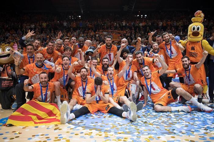 EuroCupta Valencia Basketin şampiyonluk coşkusu