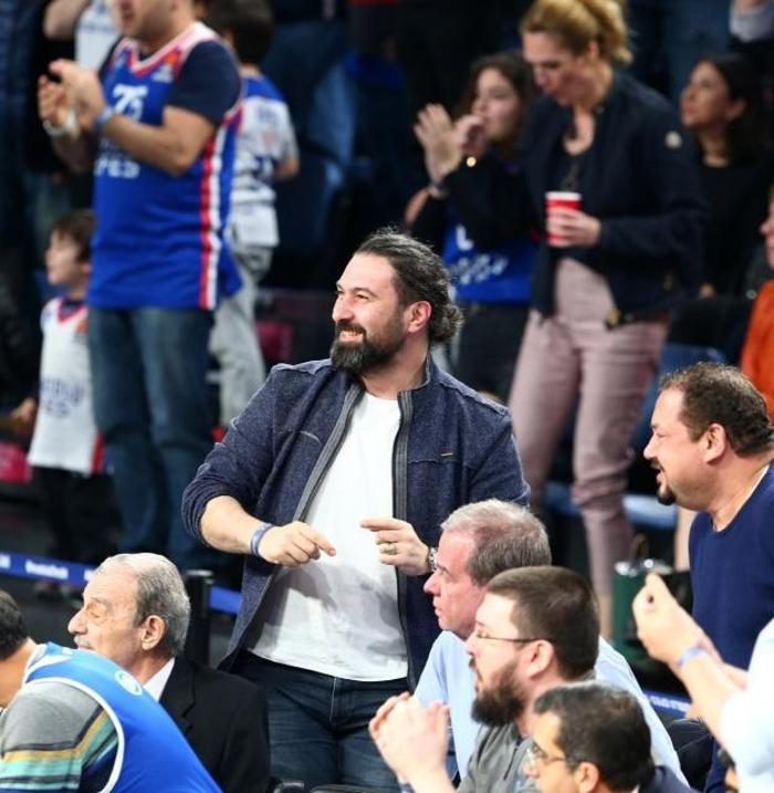 Anadolu Efes - Barcelona Lassa maçından ekrana yansımayanlar...