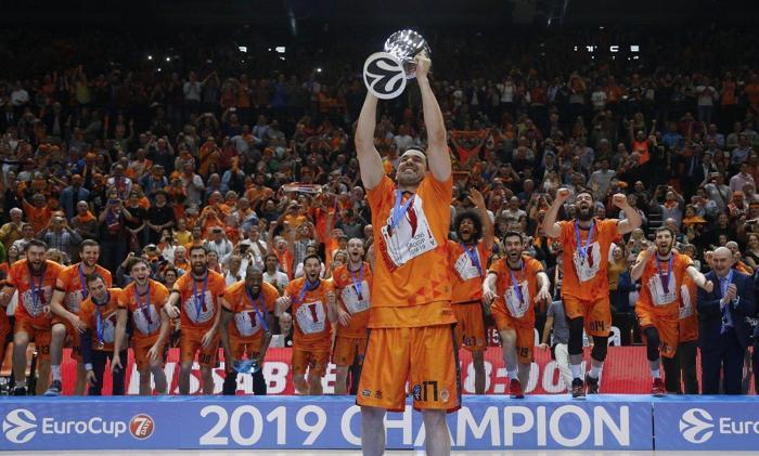 EuroCupta Valencia Basketin şampiyonluk coşkusu