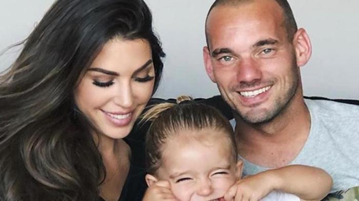 Yolanthe ve Sneijderden beklenmedik karar