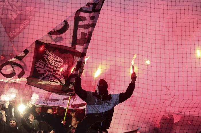 Mircea Lucescunun oğlu Razvan Lucescu, PAOKu 34 yıl aradan sonra şampiyon yaptı