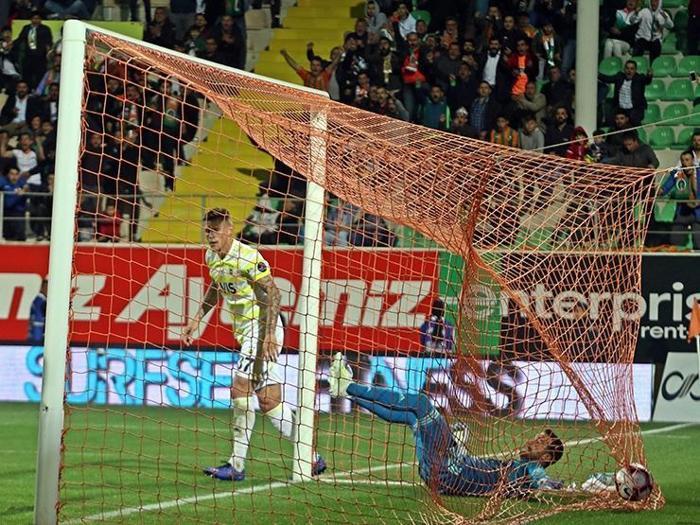 Gecenin sorusu (Mehmet Demirkol)