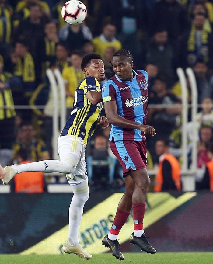 Fanatik yazarlarının Fenerbahçe - Trabzonspor maçı yorumları