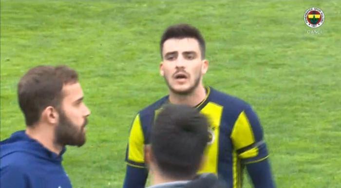 Son dakika | Fenerbahçe - Galatasaray U21 maçında kavga çıktı