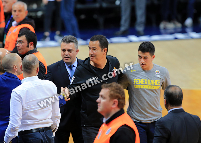 Fenerbahçe Beko - Zalgiris Kaunas maçında ekrana yansımayanlar
