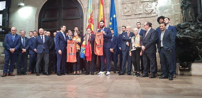 EuroCupta Valencia Basketin şampiyonluk coşkusu