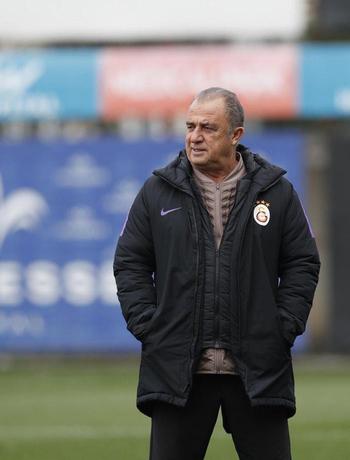 Fatih Terimden sürpriz tercih Fenerbahçe maçı 11i...