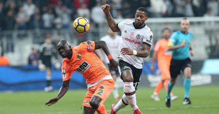 Görüşmeyi duyurdular Beşiktaş, Isaac Sackey transferi için masada...