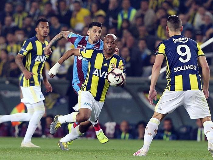 Fanatik yazarlarının Fenerbahçe - Trabzonspor maçı yorumları