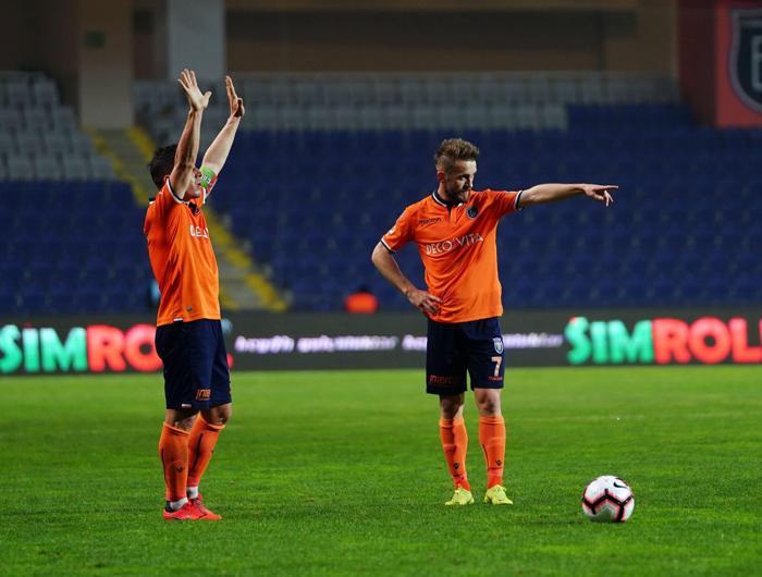 Beşiktaş - Başakşehir maçında taktik savaşı İşte muhtemel 11ler