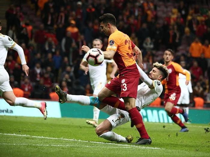 Fanatik yazarlarının Galatasaray - Kayserispor maçı yorumları