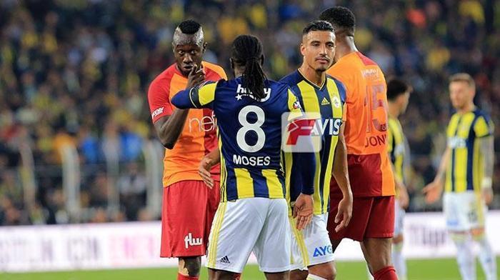 Fenerbahçe - Galatasaray derbisinin ardından Ali Koç sahaya indi