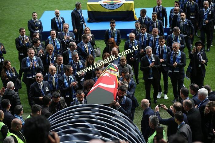 Can Bartu için Kadıköyde tören düzenlendi