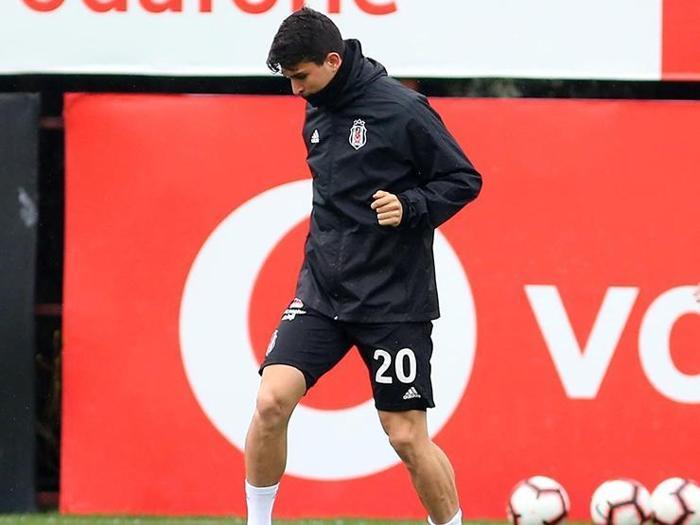 Beşiktaşlı futbolcu imajını değiştirdi İdmana damgasını vurdu