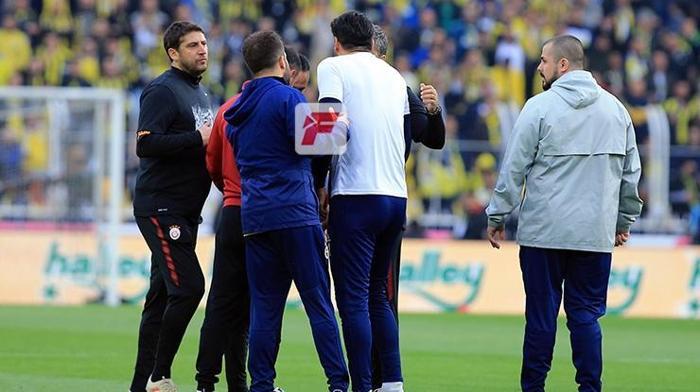 Fenerbahçe - Galatasaray derbisinin ardından Ali Koç sahaya indi