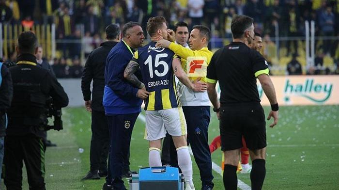 Fenerbahçe - Galatasaray derbisinin ardından Ali Koç sahaya indi