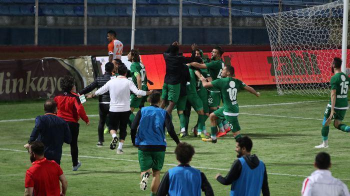Adanaspor - Denizlispor maçında yumruklar konuştu