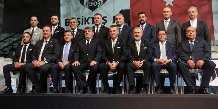 Beşiktaşta büyük temizlik Tam 10 ayrılık