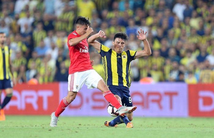 Fenerbahçenin genç yıldızı Eljif Elmasa İtalyan kancası