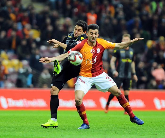 Gecenin sorusu (Mehmet Demirkol)