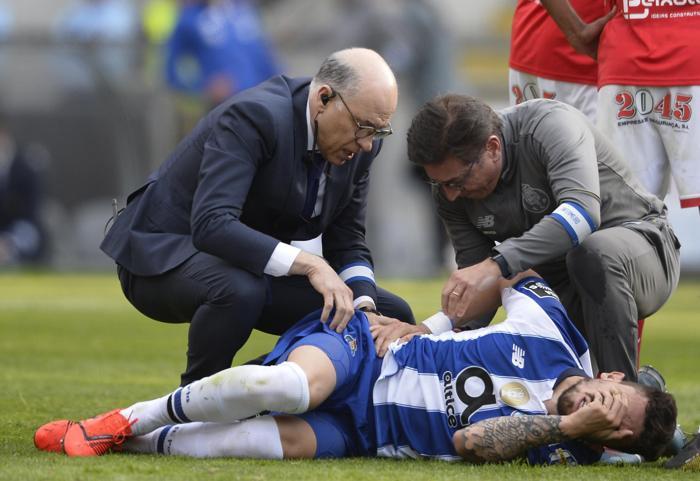 Portoda Alex Telles şoku İnanılmaz şanssızlık...