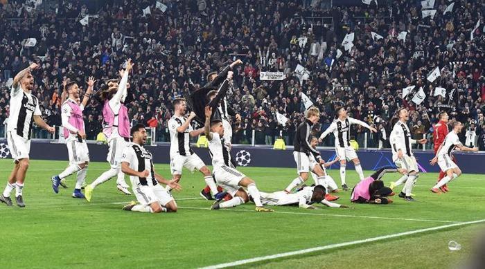 Yılın bomba takası Dybala ve Salah