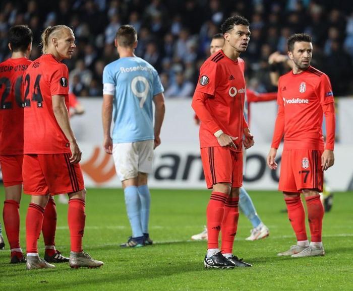 İsveç basını Beşiktaşı konuşuyor