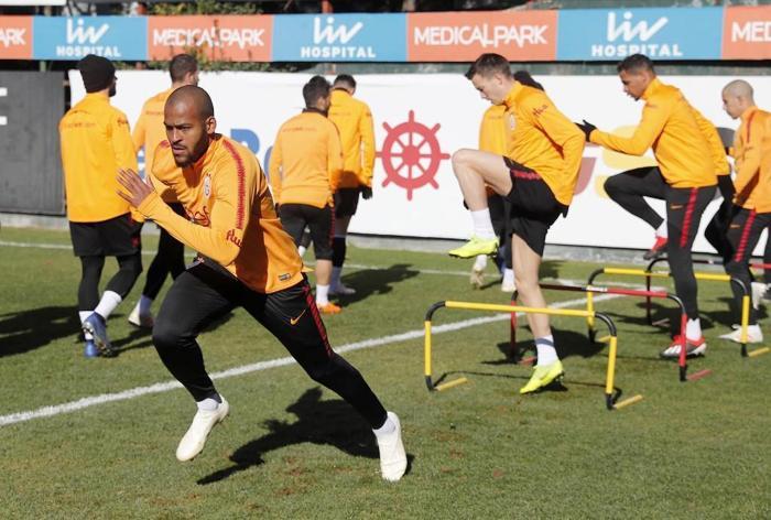 Avrupanın devleri Galatasaraylı Marcaonun peşinde