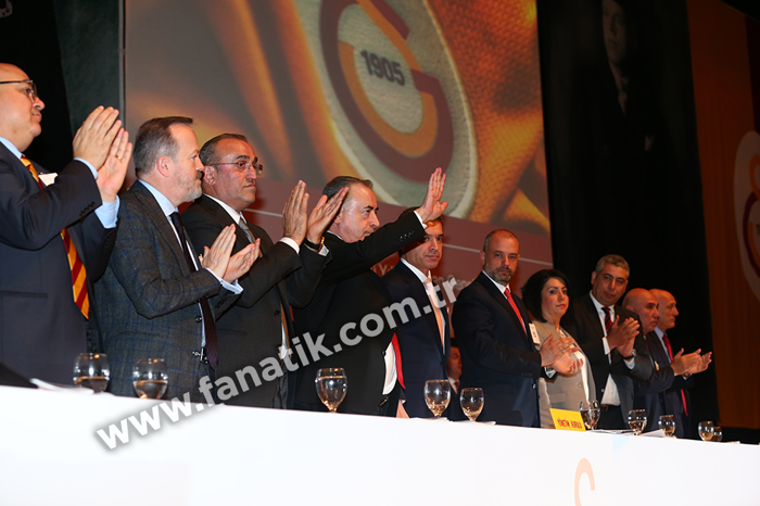 Galatasarayda kriz günleri