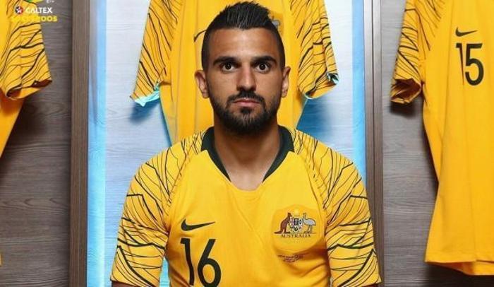 Fenerbahçeden Aziz Behich bombası