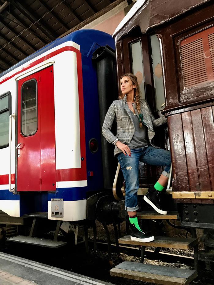 Tren garında imza günü